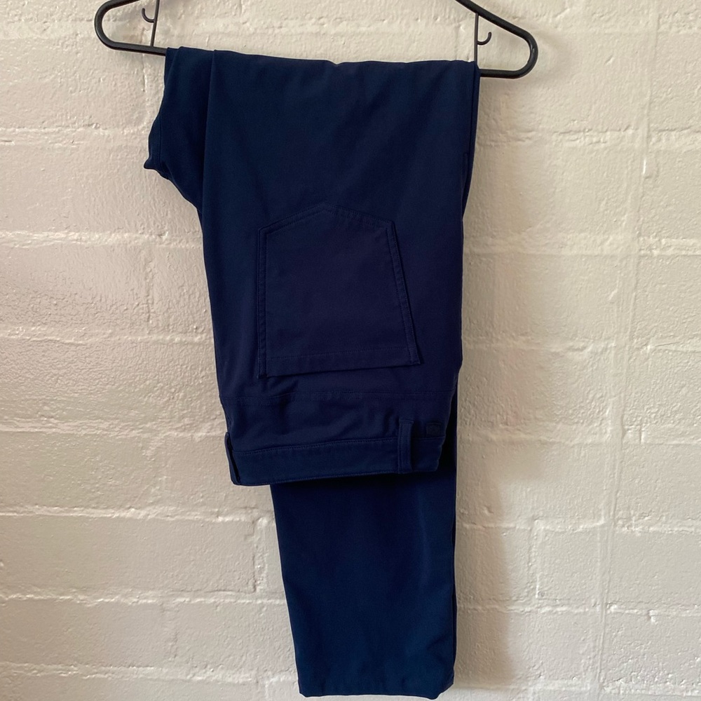 Men’s Lululemon Navy Pant 34